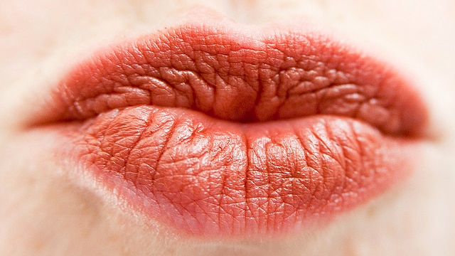 What Happens After Your First Kiss With Someone? 7 Effects On Your